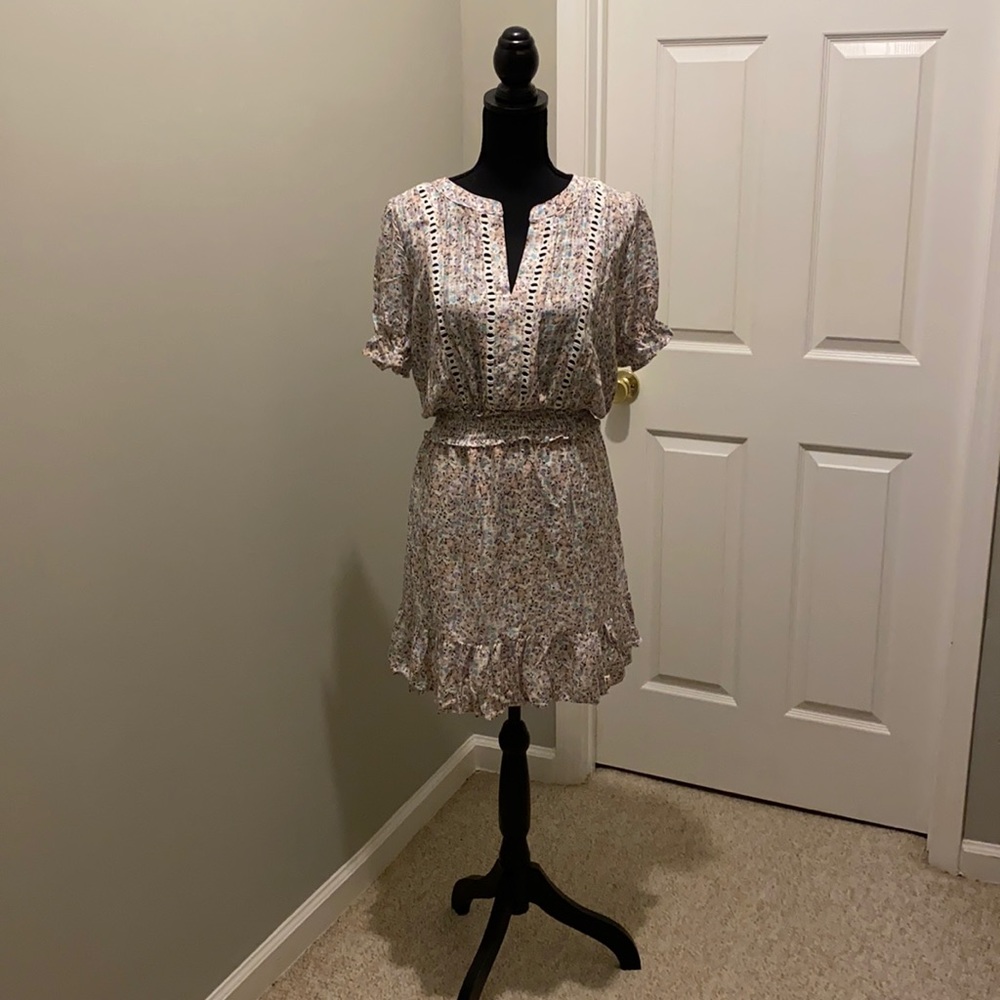 Wonderly Ditsy Floral Print Dress